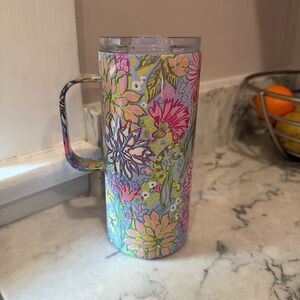 Lilly Pulitzer Vibrant Floral Tumbler